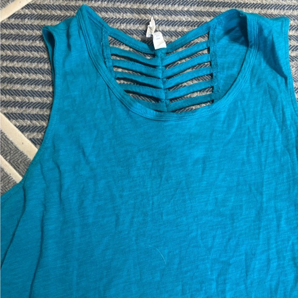 💘5 for $25 / Teal Sleeveless Tank Top - Picture 3 of 12
